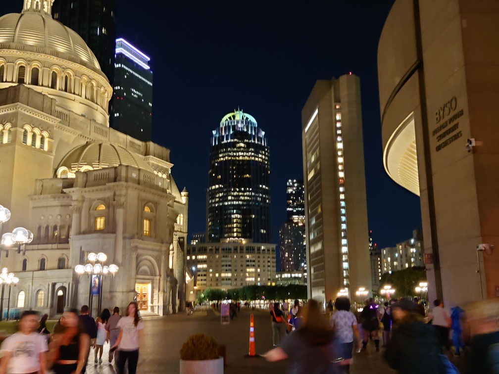 A picture of some of the skyscapers in Boston. You can kinda make out a few people who dressed up/cosplayed for the show.